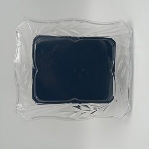 Large Mikasa 8"×10" Glass Photo Frame "Island Breeze" Pattern Frosted Accents